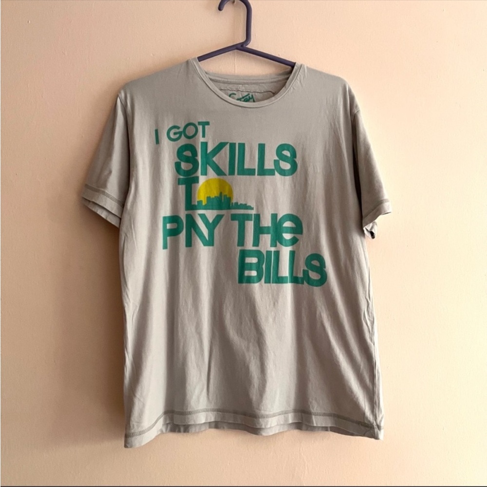 Stray "I got skillz to pay the billz" short sleeve t-shirt Large Men's